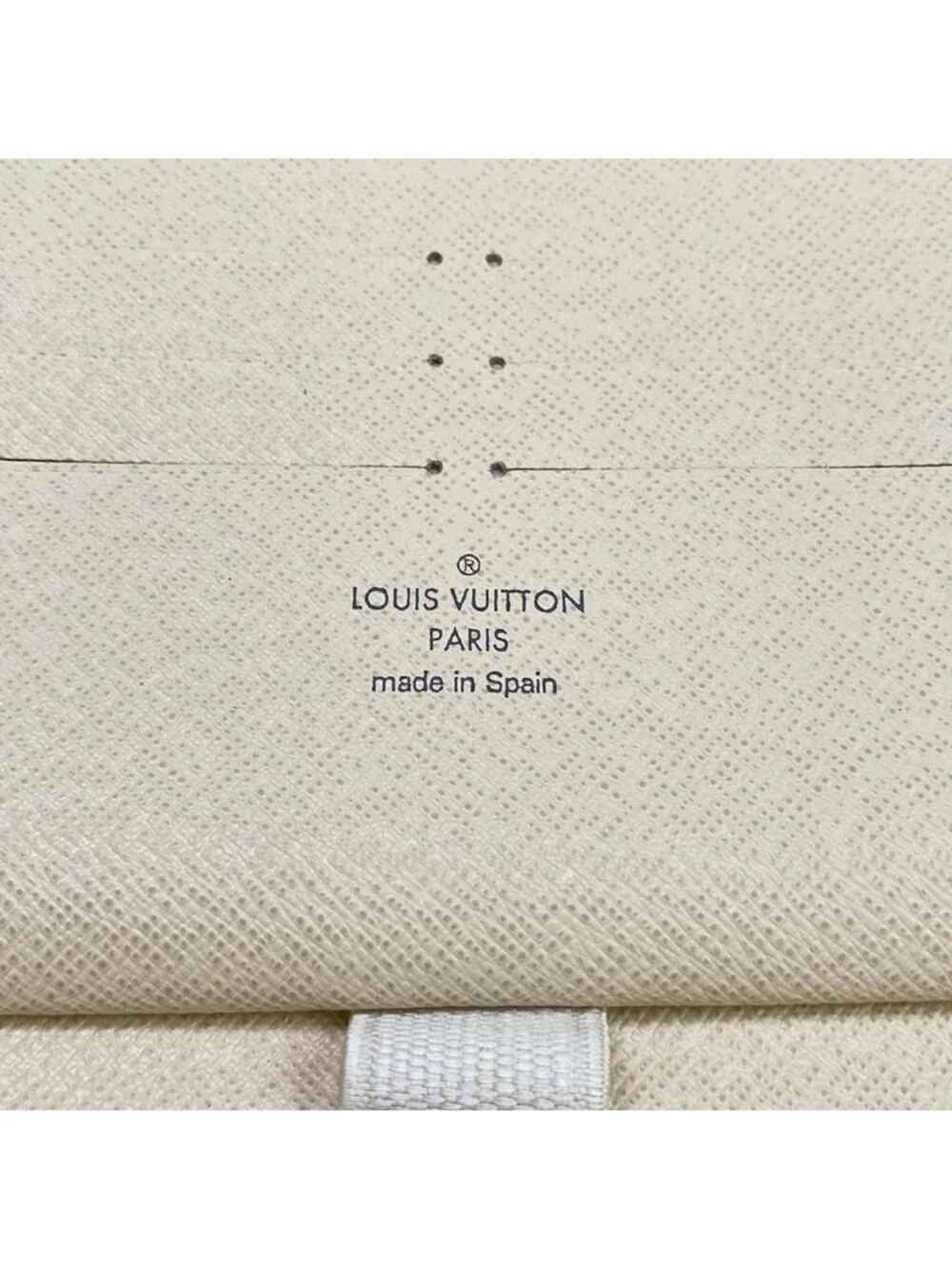 Louis Vuitton Wallet Damier Zippy Organizer Azur